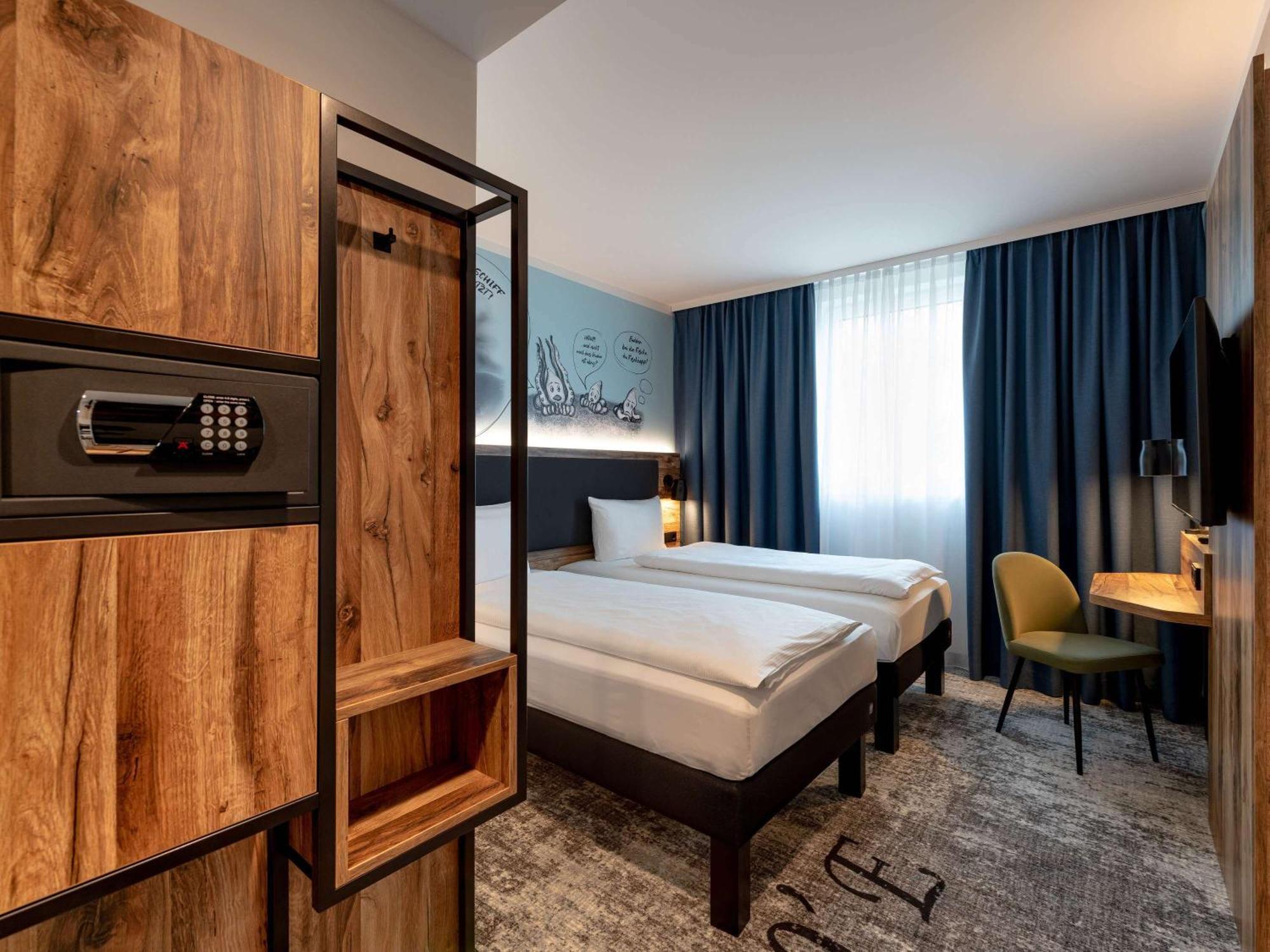 Hotel Ibis Styles Hamburg Barmbek Exterior foto